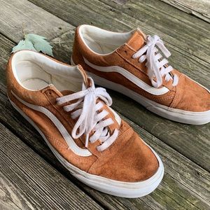 Vans Old Skool Brown Pig Suede Skate Shoes
